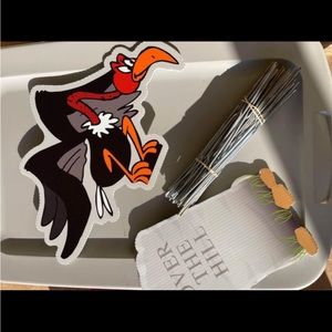 40 buzzards and 35 “over the hill” signs.Ordered for the BIG 40. GREAT CONDITION